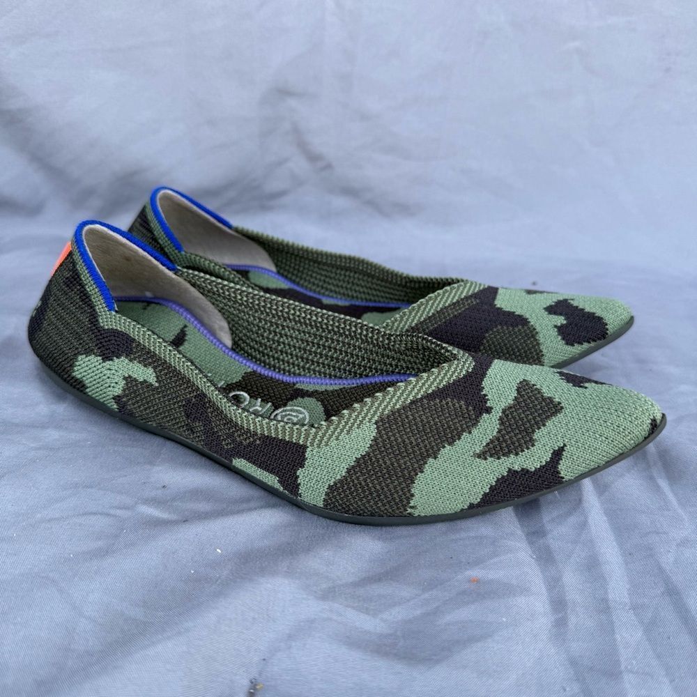 Women’s 8 Rothy's The Point Ballet Flat Slip On Olive Camo Green
